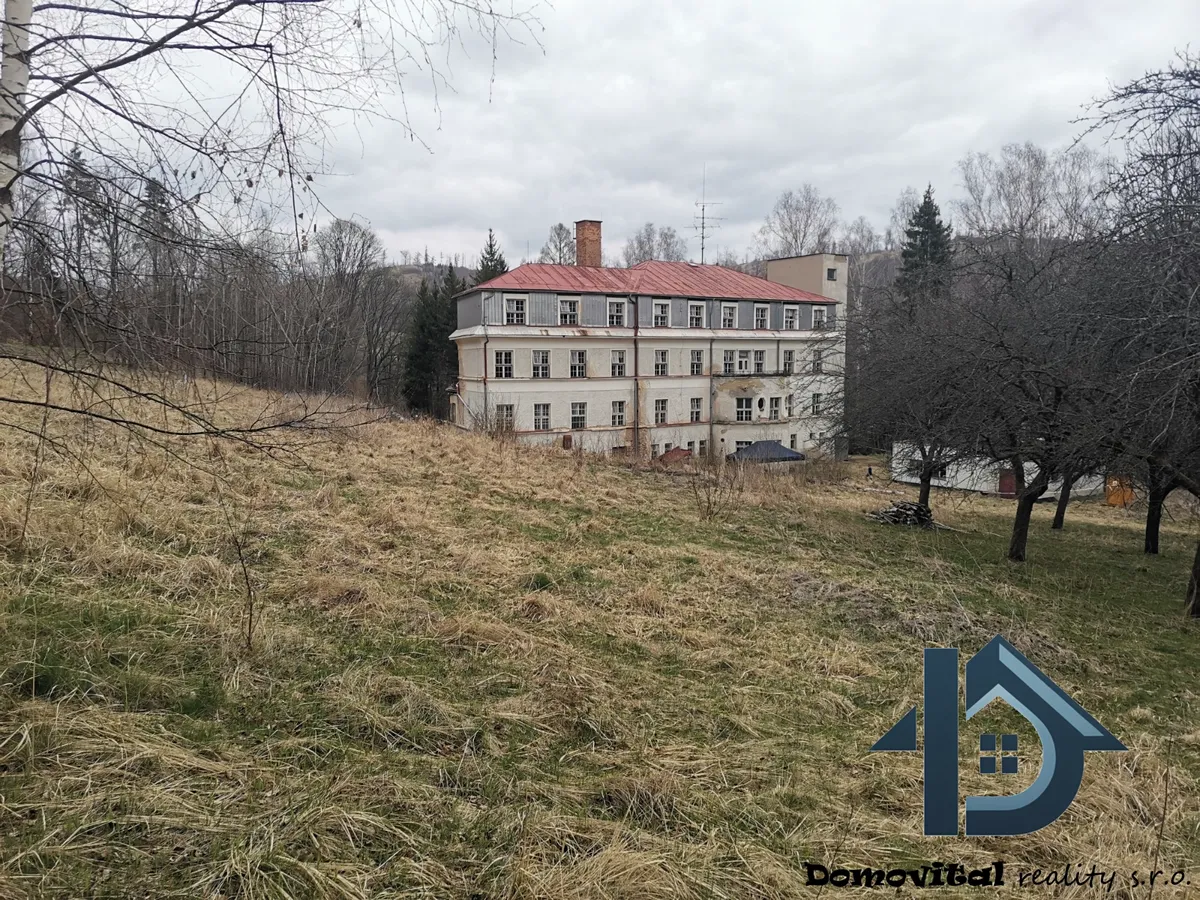 Prodej ubytovacího zařízení 1228 m²